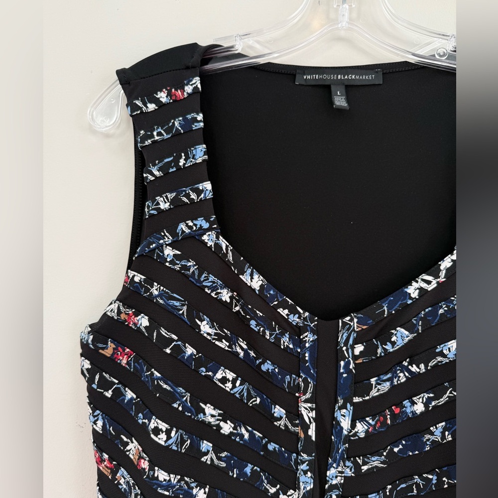 White House Black Market Sleeveless Multi-Color Squared-V-Neck Shell -Size L - Picture 10 of 10